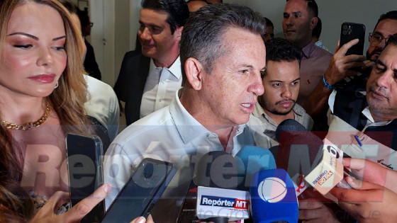 Governador está insatisfeito com o andamento das obras e ameaça romper o contrato.